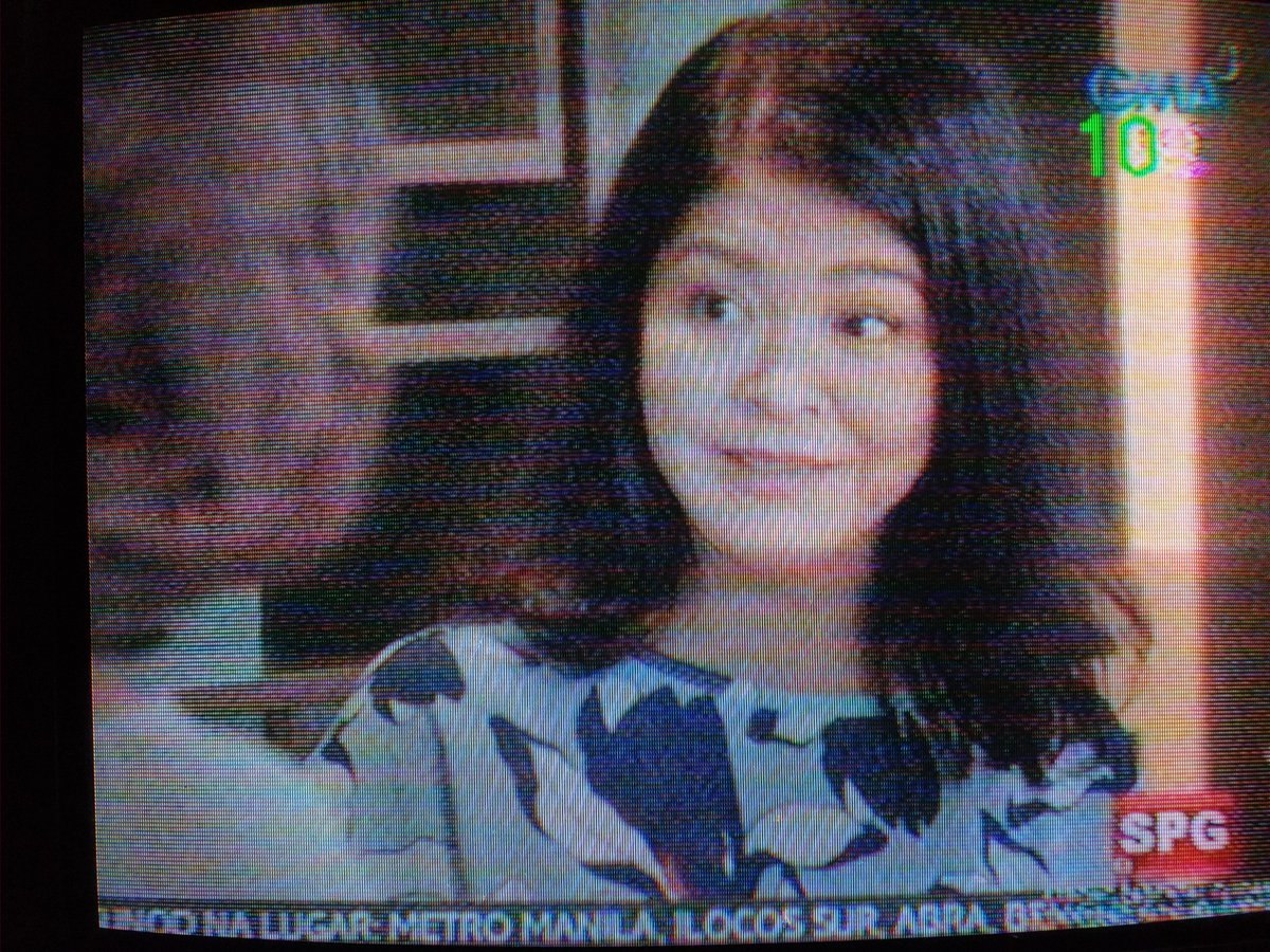 TumbagaYelzha's tweet photo. Gusto makita ni Ma'am Blesilda ang asawa ni Nanay Edna.
#FirstYayaConnected 
@sanya_lopez https://t.co/v3j1KjlVVH