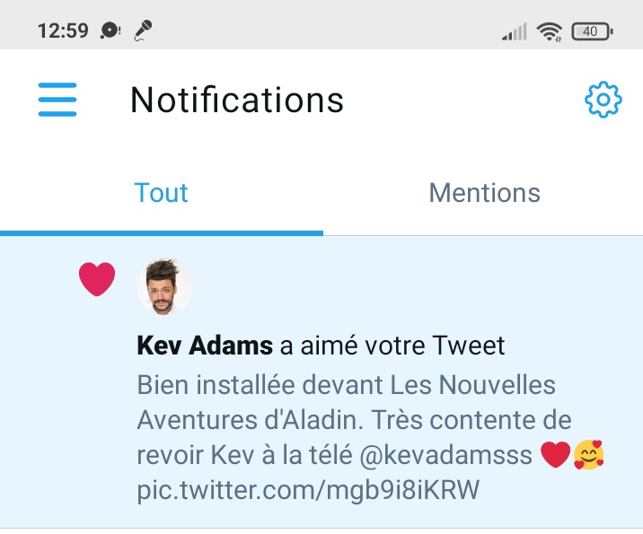 KMonidole's tweet photo. Je suis trop contente 🤗🤗❤️❤️ Merci Kev 🙏🙏 @kevadamsss https://t.co/zP959hENAP