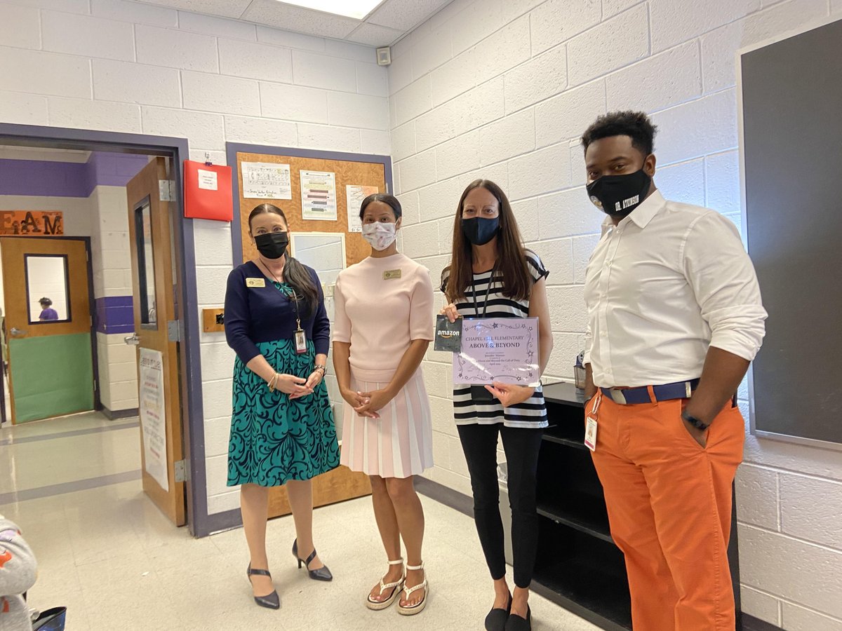 Congratulations to Mrs. Jennifer Warren!!  Mrs. Warren was voted on by her peers as our CHES Above and Beyond Staff member!  We are so proud of you Mrs. Warren.  Well Deserved🐾🤩🏆🥇