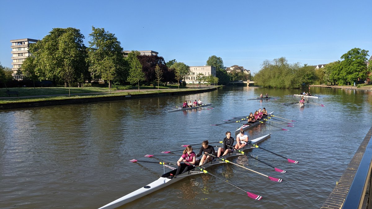 BedfordGirlsSch's tweet photo. Finally, beautiful sunshine! ☀️

Our talented crews and wonderful coaches are heading to the @nsr_uk this weekend. You can watch the racing on live stream here: https://t.co/h9dlQQtSPj

Go team BGS! 🚣🏼‍♀️💜 https://t.co/HRkyik3b5Z