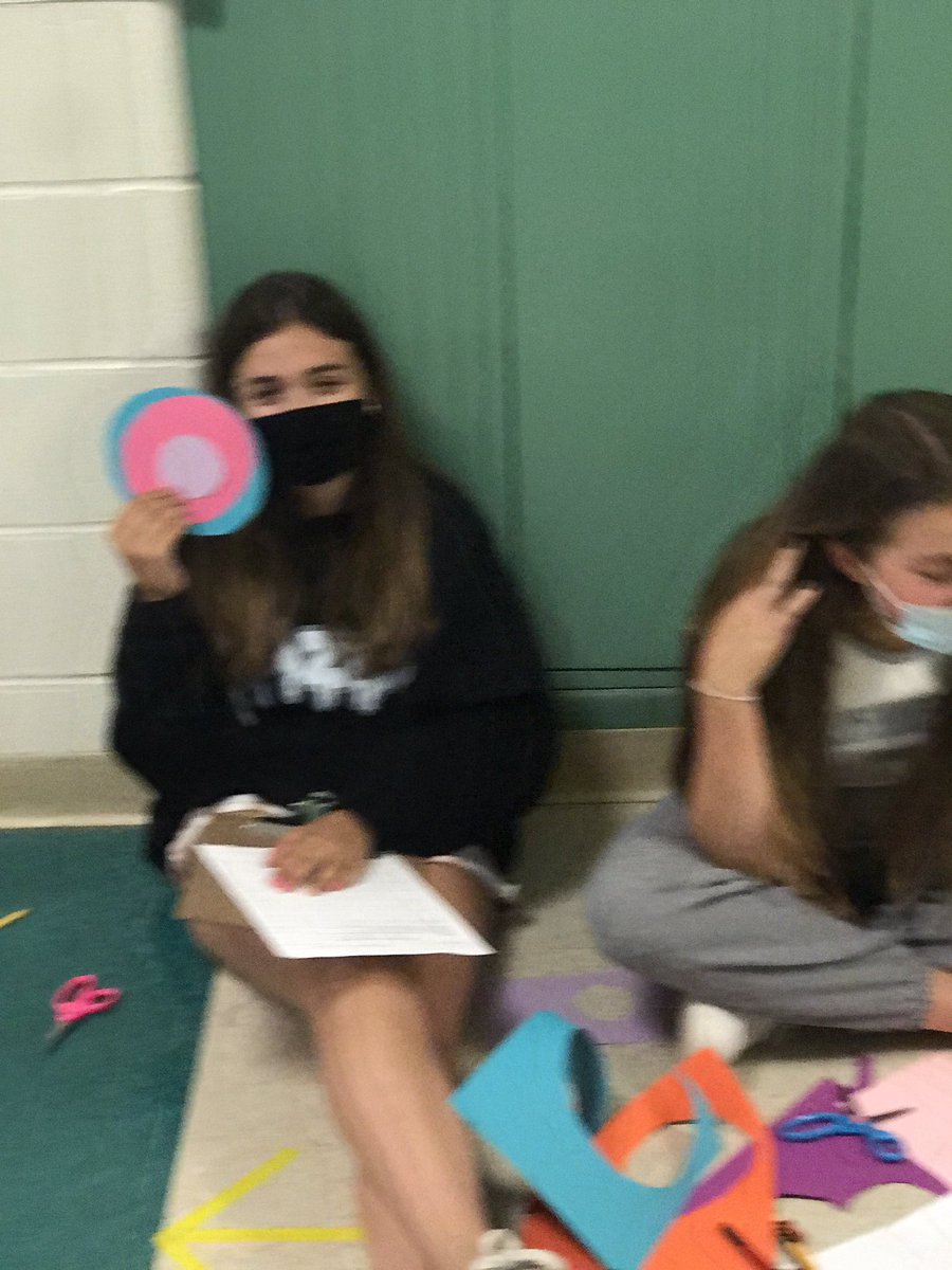 SicoMath's tweet photo. Circle Art in #7th 🤓 @wyckoffschools @WPSEisenhower @KKnyfd https://t.co/bXakEduR6h