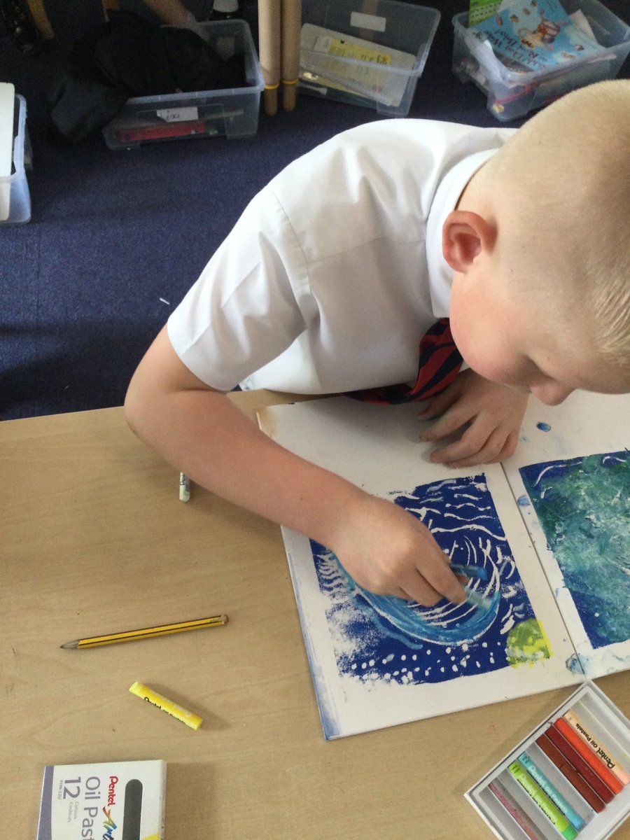 MissMaxfieldREM's tweet photo. 🌊Year 2 have been creating relief prints and adding detail with oil pastels. We have been inspired by the work of Katsushika Hokusai. 🌊 @Year2SL @nsprimary https://t.co/4eVQxzA7EO