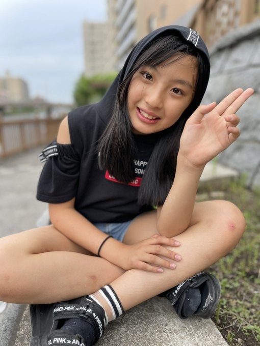 Twitterのコスプレ画像24