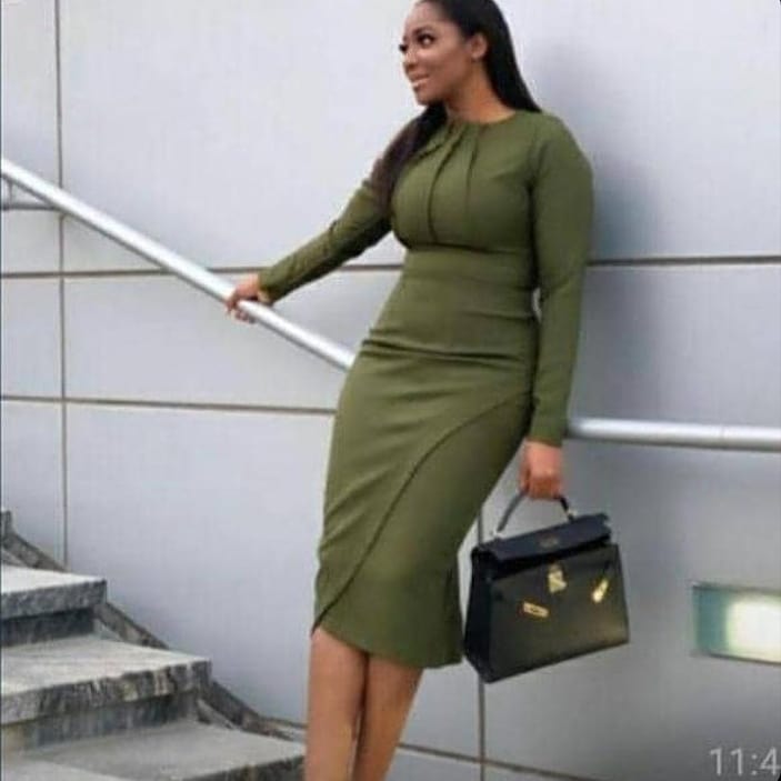 UHUB_NG's tweet photo. For as low as N5,500, you can dress better than 90% of your colleagues.

We offer
1. FREE DELIVERY ON ALL YOUR ORDERS
2. FULL REFUND IF YOU DO NOT LIKE YOUR ORDER
3. THE MORE YOU BUY, THE LESS YOU PAY

1 gown - 6,500
2 gowns - 6,000 each
3 gowns - 5,500 each

DM/WA: 08137035427 https://t.co/qNxIYvDMCm