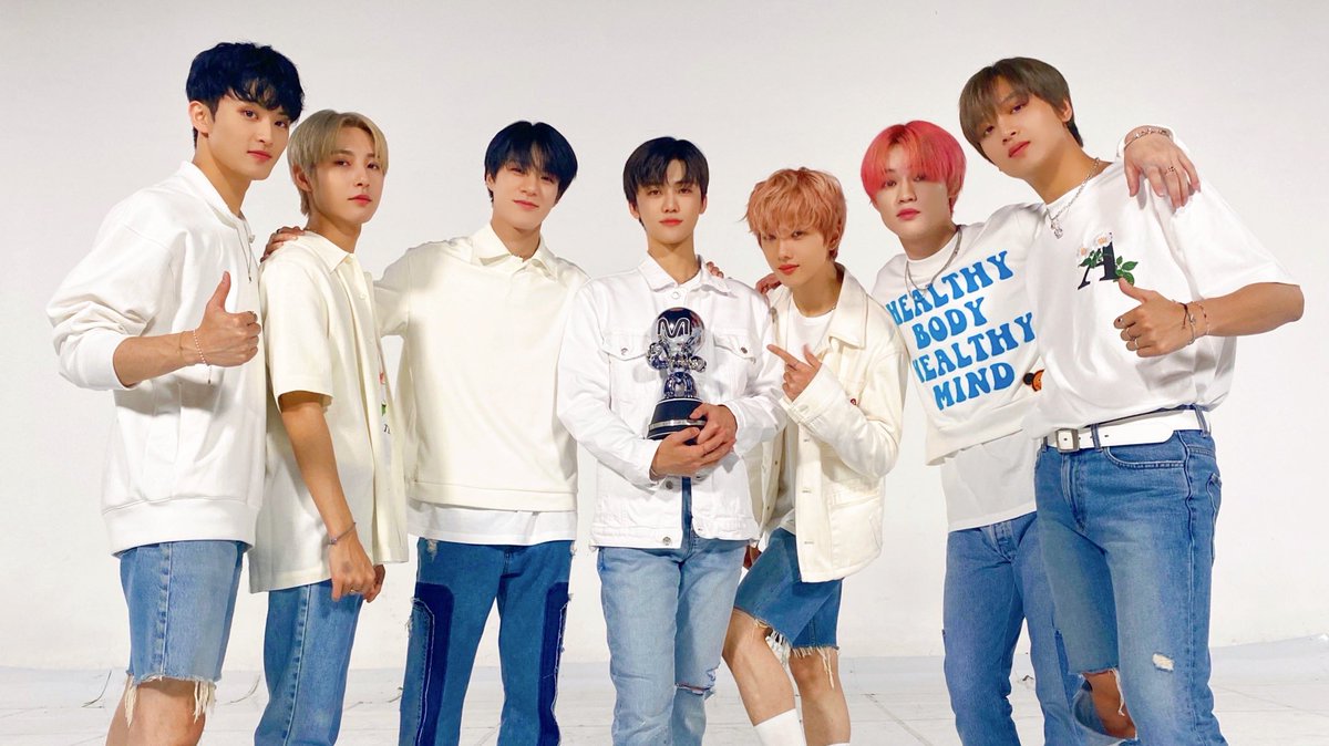 nby5o's tweet photo. 
 #HotSauce6thWin
 https://t.co/cwubSJTi5K