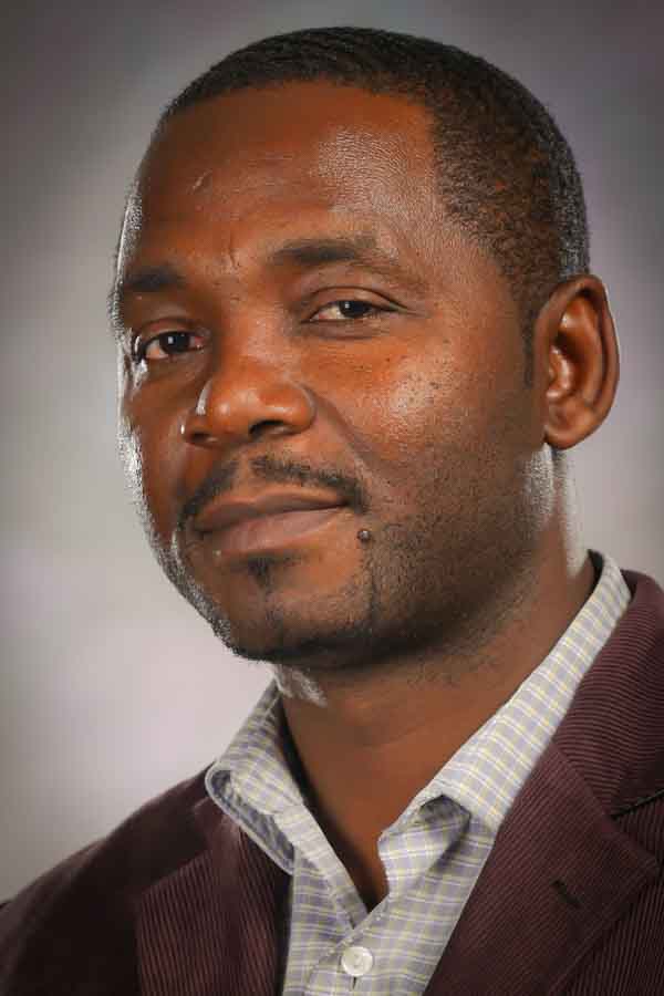 usfsloanucem's tweet photo. Congrats to our @EngineeringUSF @SloanNetwork   PhD graduate Roland Okwen @ILGeoSurvey and his colleagues on their publication in the International Journal of Greenhouse Gas Control. Learn more:  https://t.co/6tGeeHCykD and https://t.co/G3Uovvx030. #BlackinSTEM #BlackinGeo https://t.co/qgaYEwnSHX