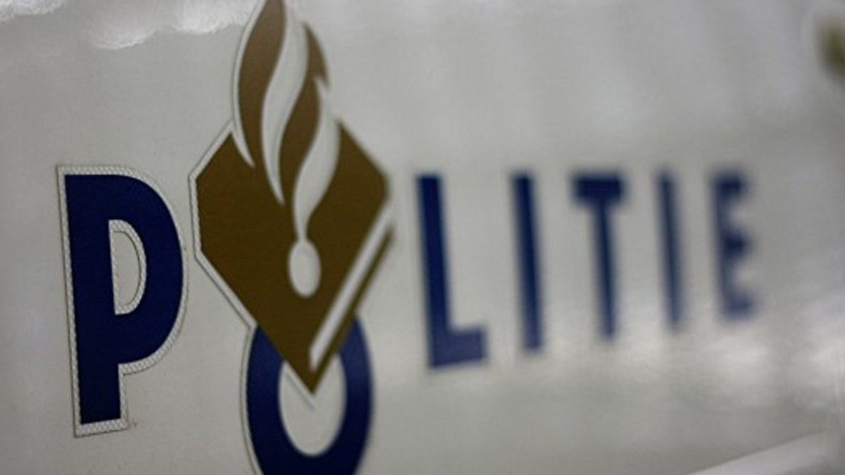 De politie laat komende maandag in het programma Bureau Brabant beelden zien van twee nep-bezorgers die vorige maand probeerden een ouder echtpaar in Den Bosch te beroven..