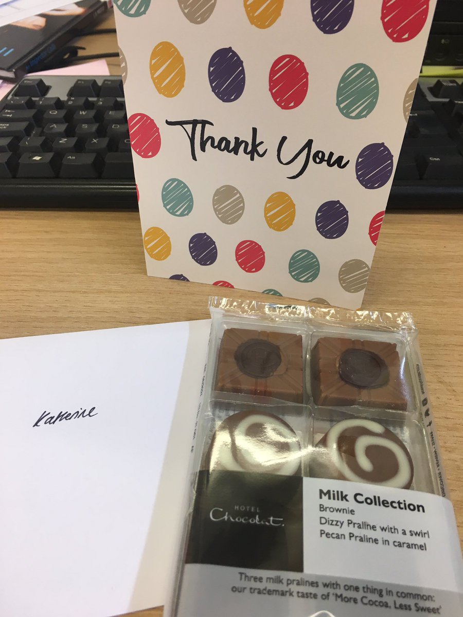 Katluc70's tweet photo. Having taught all morning, exhausted, sore throat, I arrived back to my desk at 2pm to find this lovely gift from my HoD. ❤️❤️ Ready for the holiday! ☀️☀️☀️ #tags #endofhalfterm #tiredteacher #whosaidnoexams #drinkslater https://t.co/Mv0Sp5xXxR
