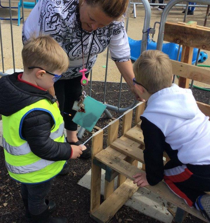 CherryTreeEYC's tweet image. We are working together to create some new seating for our garden.  Some really good problem solving skills &amp;amp; co-operation from the children in the Caterpillar room!