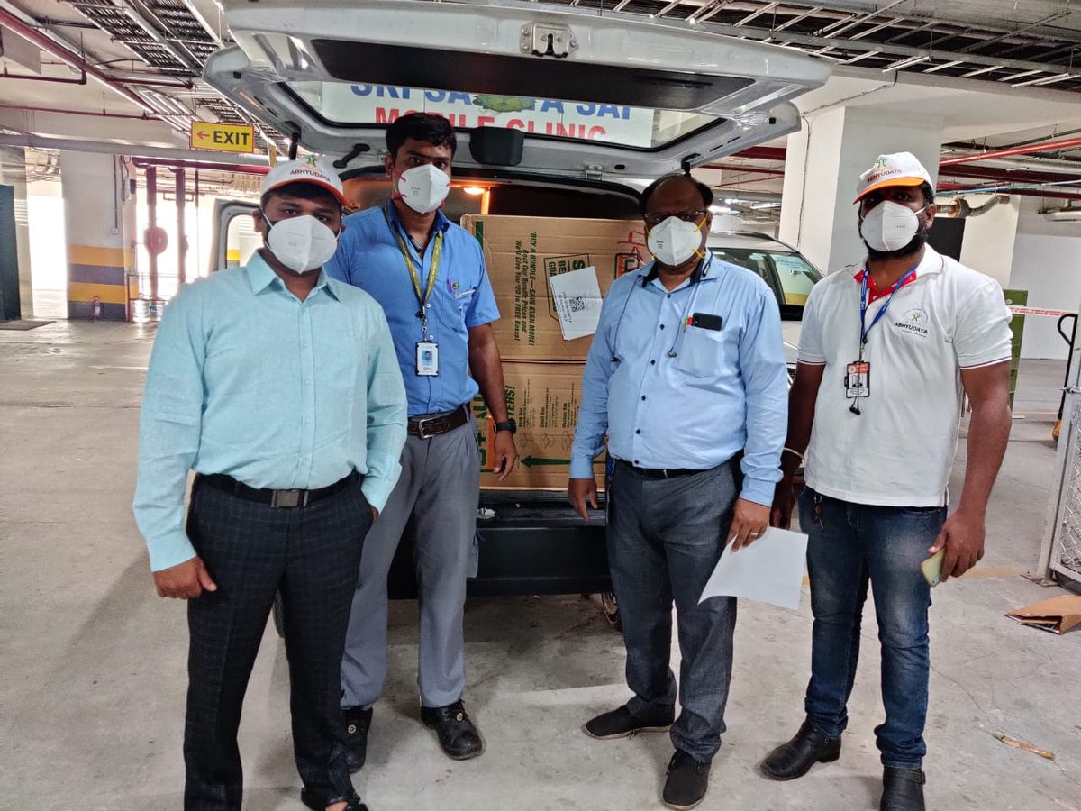 abhyudaya_kkss's tweet photo. #AbhyudayaKKSS thanks Humanist Centre for Medicine and @cytecare for providing 8 nos of concentrators These will be used in Rural hospitals across Karnataka for the fight against #CoronaSecondWave  
@DHFWKA @MoHFW_INDIA @COVIDNewsByMIB @karnataka_team @BBMPCOMM @IcanKarnataka https://t.co/ChefNyX3PI