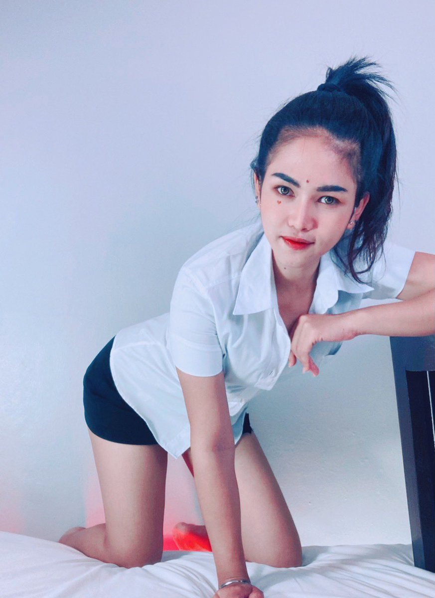 onlybowx's tweet photo. หลากหลายมุม https://t.co/gpBLwBgaep