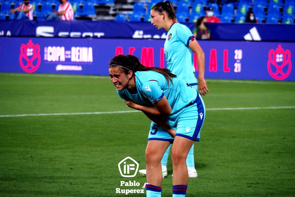 IF_LevanteUD's tweet photo. 💥 Ya puedes ver las mejores imágenes del primer partido de semifinales de la Copa de la Reina entre el Atlético de Madrid y el Levante UD
                                                                                                    📸 https://t.co/tCAouYKByi https://t.co/9tYqDhv92F