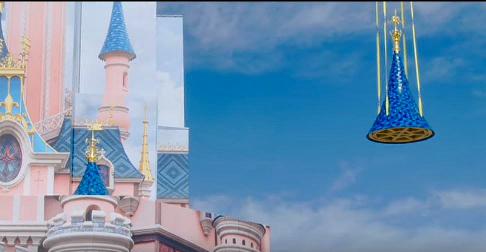 InsideDlpCastle's tweet photo. ✨Really a touching moment for the Cast members to be able to immortalize a message in one of the castle towers. It's impressive to see the way it's set up too 😍
#DisneylandParis #PartOfMyCastle https://t.co/PwkFNUtXQD