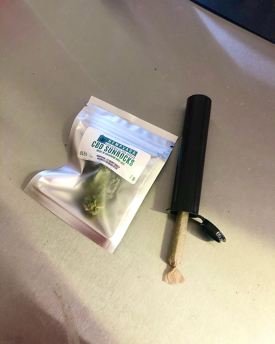 Free Roll Friday! 💕 Buy any product on site today on freeroll #friday and get a free 1g hemp joint with your order! 😋 just put Preroll in the order notes! 😃🙏

#preroll #hempflower #prerolls #joints #rawlife #raw #cones #special #terps #hempflowers #fridaymood #fridayvibes