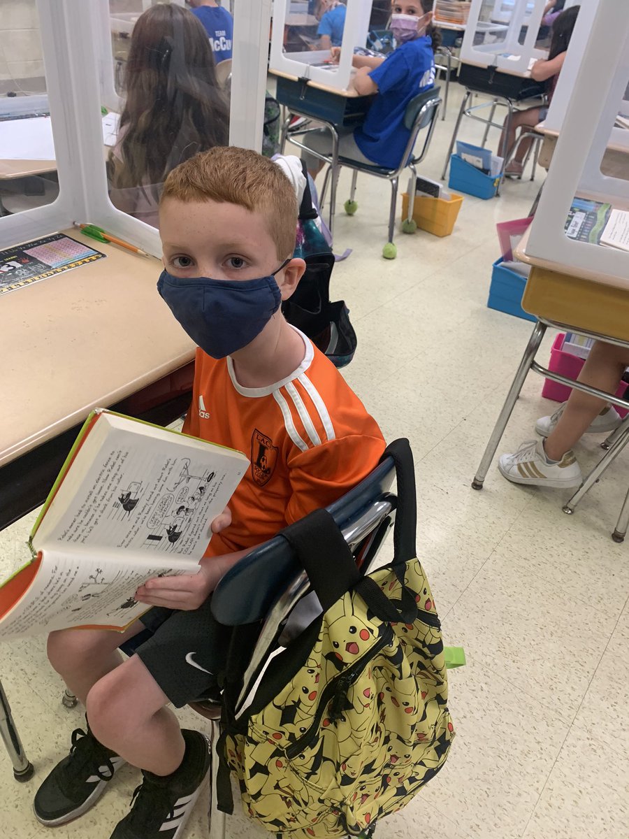 mer61905387's tweet photo. We have a Diary of a Wimpy Kid CRAZE in the classroom!  I grabbed every Jeff Kinney book off the shelves in the school library.  How can I not support this wonderful initiative that started with one student!  ❤️ #ccspride #laceypop https://t.co/V53aQZiP7x