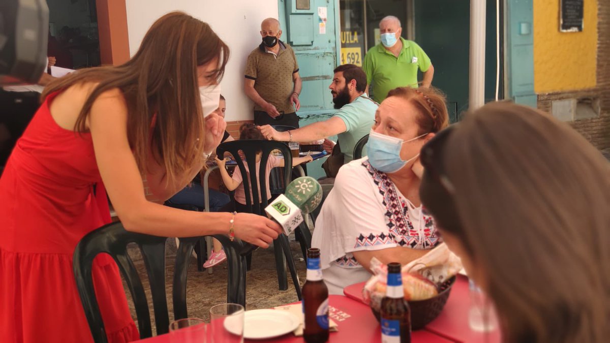 MLorena_C's tweet photo. 75 años cumple este #bar de #Ayamonte con la peculiaridad que, desde entonces, su #carta se mantiene igual con tres únicos #platos. Hoy te lo cuento en @adirecto @peichsantana @barmargallo https://t.co/VDi3BYnvAu