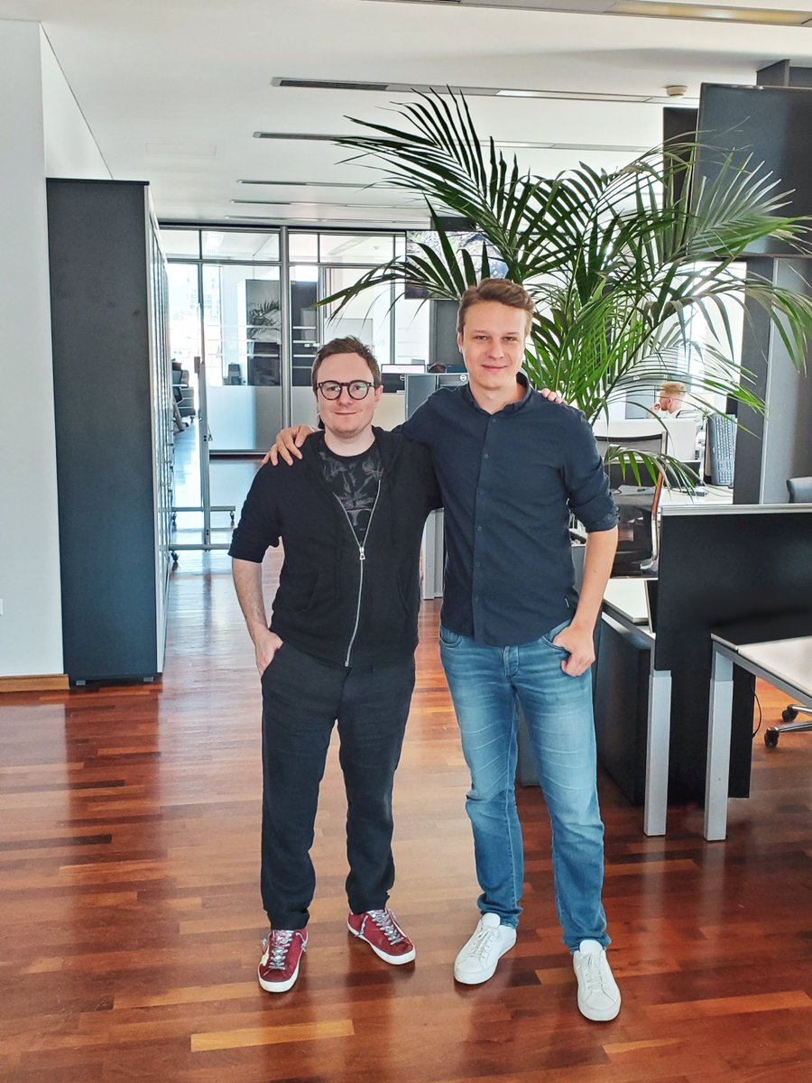 GateHub's tweet image. Delighted to have @HugoPhilion in our office today 💪

We&apos;re looking forward to the @FlareNetworks launch and hyped to see #UnlockingValue in action 

$FLR #UnleashingValue #XRPCommunity