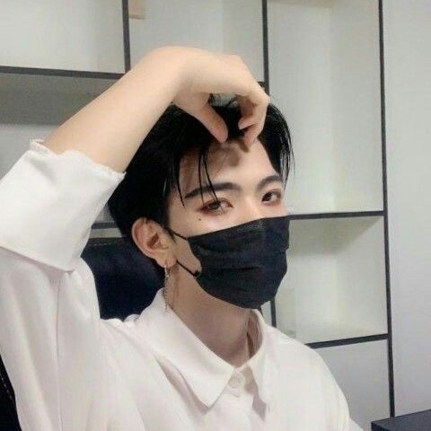 ทาลินน์ ft.เหงาครับ tweet media