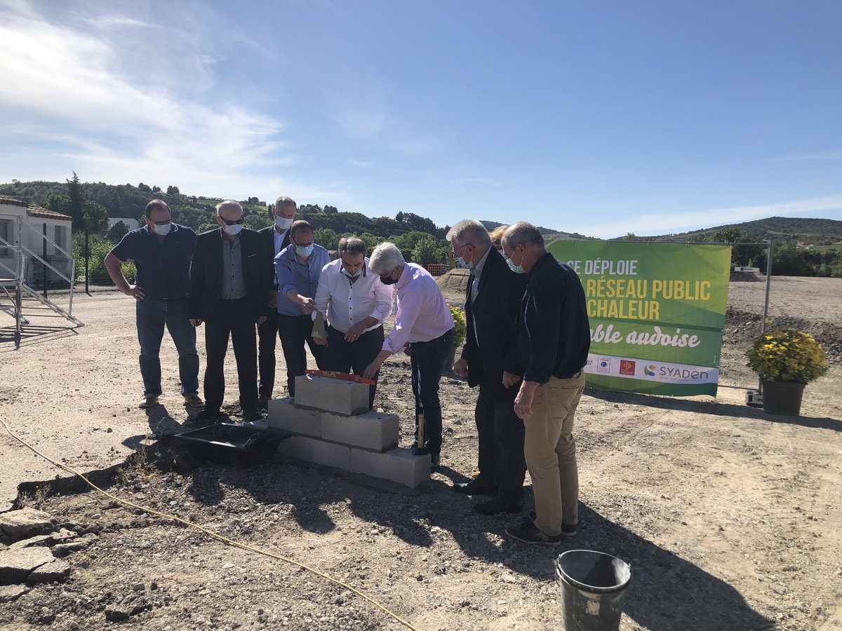 👏 C'est officiel ! Le #SYADEN est fier du lancement du réseau public de chaleur à bois qui a eu lieu hier à Limoux et remercie véritablement l'ensemble des partenaires sans qui ce projet n'aurait pu voir le jour. 
#TransitionEnergétique #Aude #FiersDEtreAudois #RéseauChaleurBois