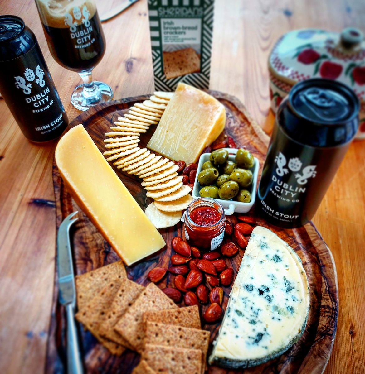 <a href="/dublincitybrew/">Dublin City Brewing Co</a> Beer Club with @SheridansCheese Beer and Cheese pairing was excellent last night!!! Introducing their brand new Traditional Irish Stout!! Cheers!!! 
#CraftBeer #askforcraft #cheese #cheeseboard #beer #irish