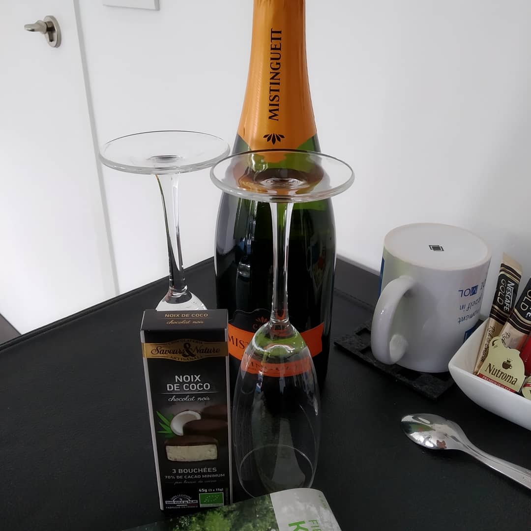 Molmento's tweet photo. Je lief wint een weekendje Molmento tijdens een wedstrijdje en zorgt ook nog voor een verrassing voor je verjaardag. Alles kan in Molmento #weekendjeweg #verrassing #molmento #bedandbreakfast #welkom https://t.co/cutJIMqqzm