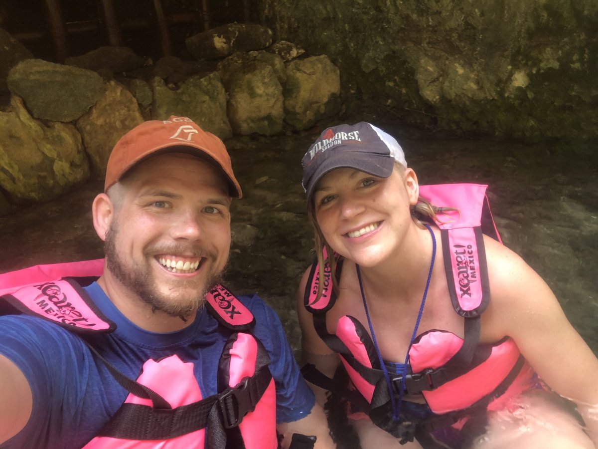 nlovewithmovies's tweet photo. After a rough start, our #Vaxication turned out pretty great! #Cancun

Where are you traveling first thing after getting #Vaccinated?? https://t.co/g3mCJmdlQ6
