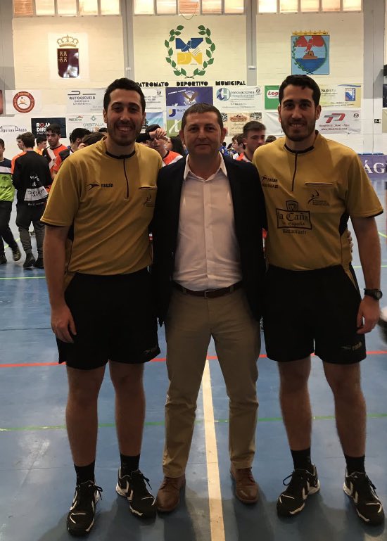 Hoy felicitamos a nuestros compañer@s, <a href="/IoanaFerent/">ioana ferent</a> y @manolodato por su designacion para sector nacional femenino en Valencia. A <a href="/JoseAngeRuiz/">Jose Angel</a> y Rodrigo Ruiz y <a href="/Leiredr/">Leire</a> y María  q han sido designados para sector cadete femenino en castilla la mancha