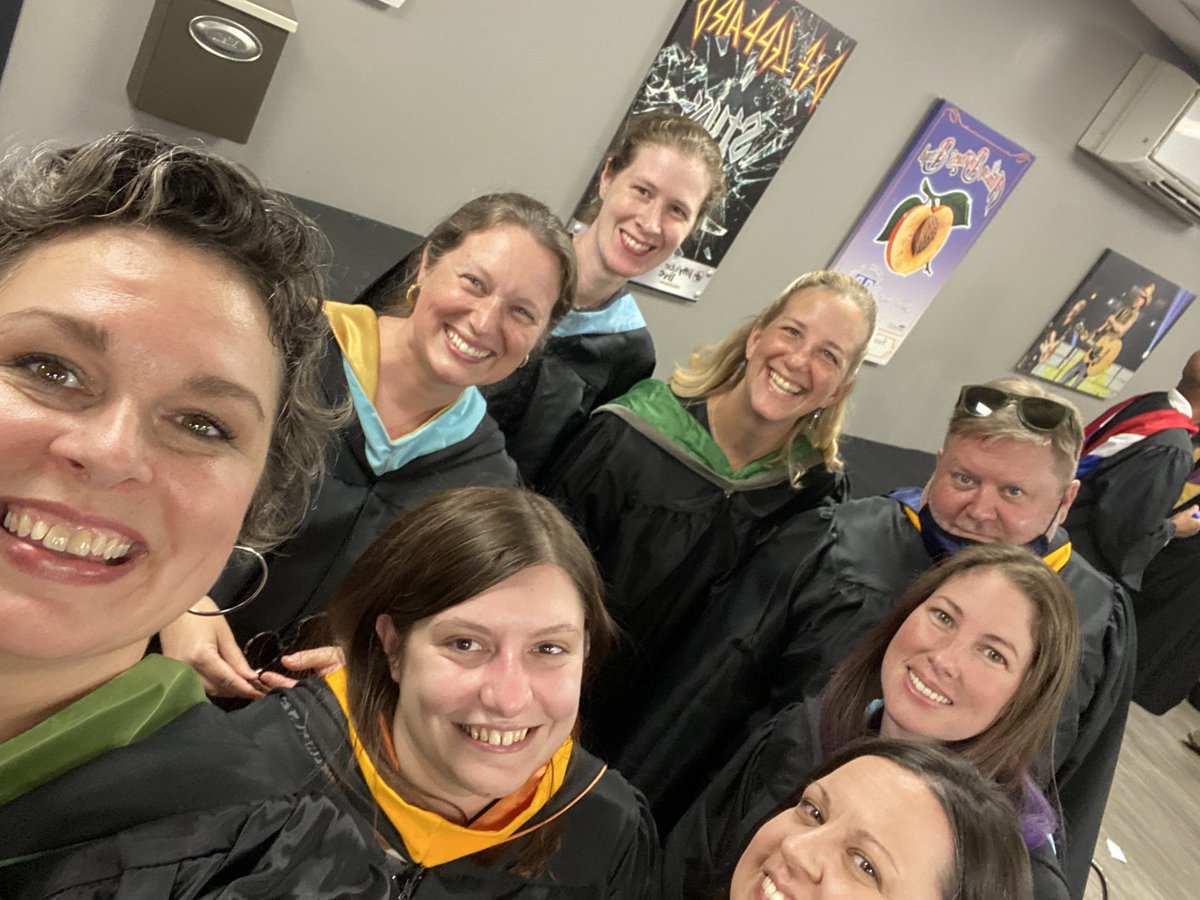 LHSVolleyball4's tweet photo. Science Department before graduation! We are all so proud of our graduates! https://t.co/TJAmZyUNZu
