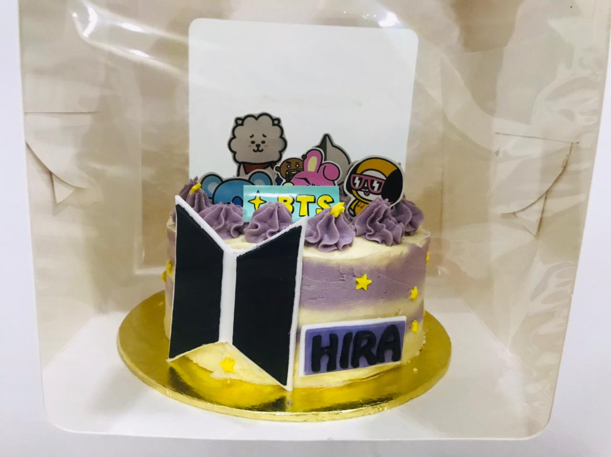 hala9105's tweet photo. So recently I made this BTS themed cake for a client. So happy with the outcome😍😍. Hope u all like and support my small business it will mean a lot also if u can share as well as like my page
Thank u in advance to all😍😍💜💜
https://t.co/0OZFiCxOp3
https://t.co/CG3FXdF8YO https://t.co/UWgYZRcW4V