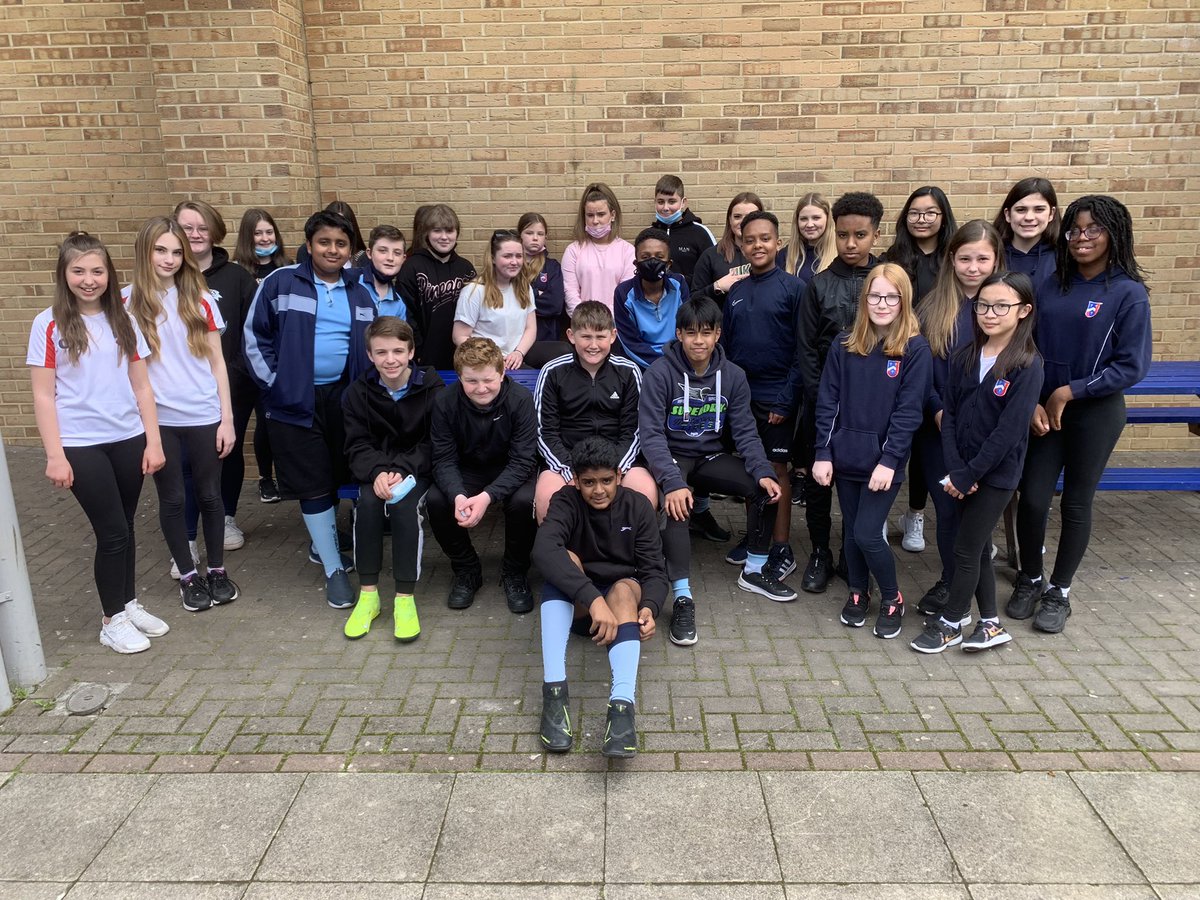 MrsSilverSJHS's tweet image. How it started ….. How it’s going! One year on… #8S #formclass #joesfamily