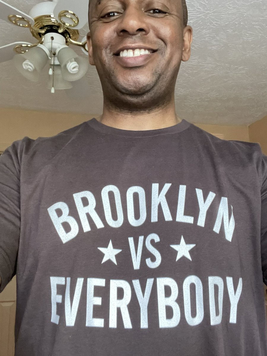 RohanCrawford's tweet photo. Nothing but love for Brooklyn today, from my “Brooklyn VS Everybody” Tee to my Brooklyn Tech (@BrooklynTech_HS) coffee mug. ☕️💗#Brooklyn #TShirtFriday #TGIF #friday #BrooklynTechHS #BrooklynTech https://t.co/V37HlS1t5a