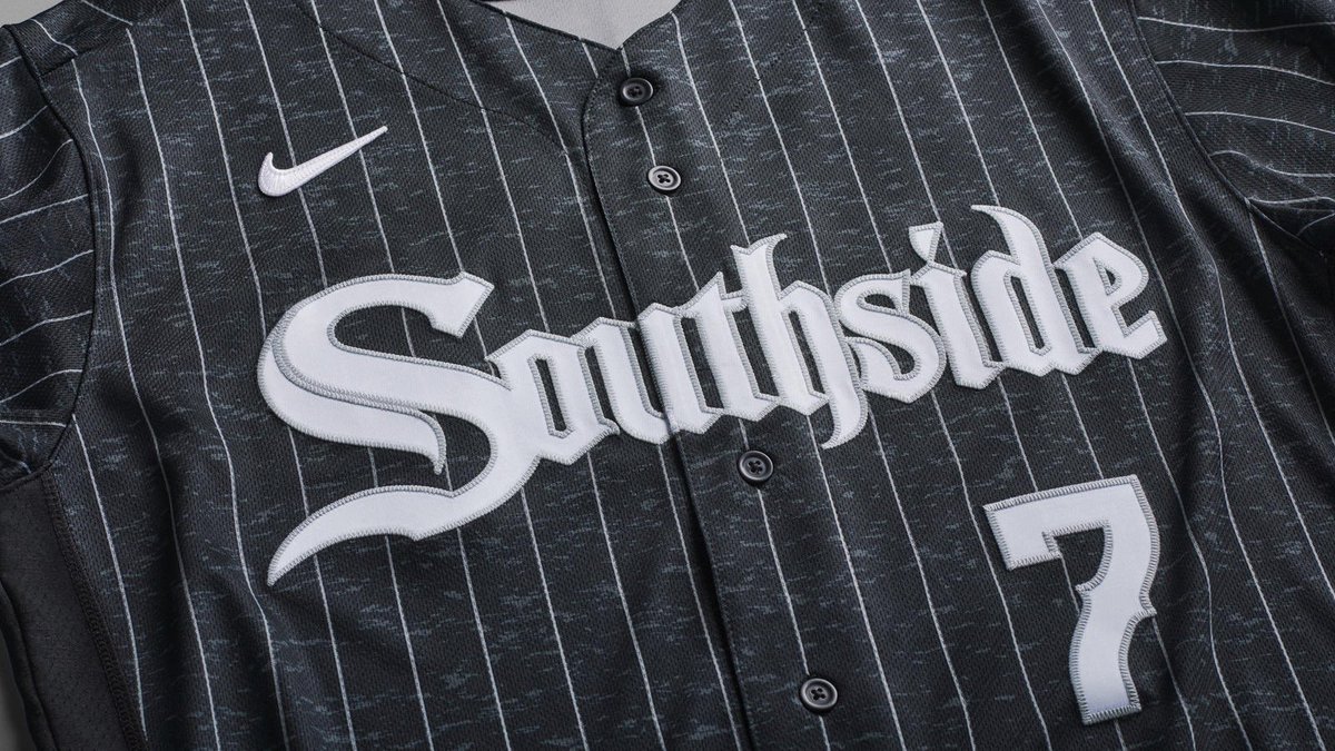 barstoolchicago's tweet photo. White sox new city connect jerseys are 🔥🔥🔥 https://t.co/ClSQy0taCx