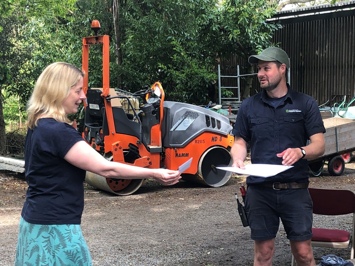 😢today to be saying farewell to our wonderful Glasshouse Supervisor Alex @CamPlantsman after almost 10 years of being here. He has nurtured our collection, contributed so much to research &amp; shared so much knowledge. <a href="/walesbotanic/">🏴󠁧󠁢󠁷󠁬󠁳󠁿 Gardd Cymru 🌿 Garden of Wales</a> are lucky to have him &amp; we wish him all the best!