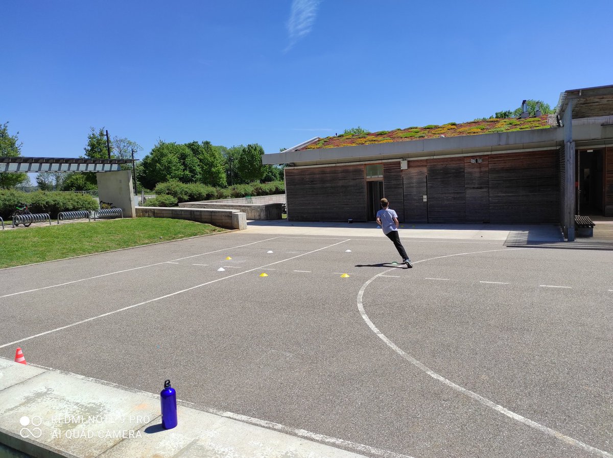 #EPS aujourd'hui nous avons fait des ateliers d'athlétisme