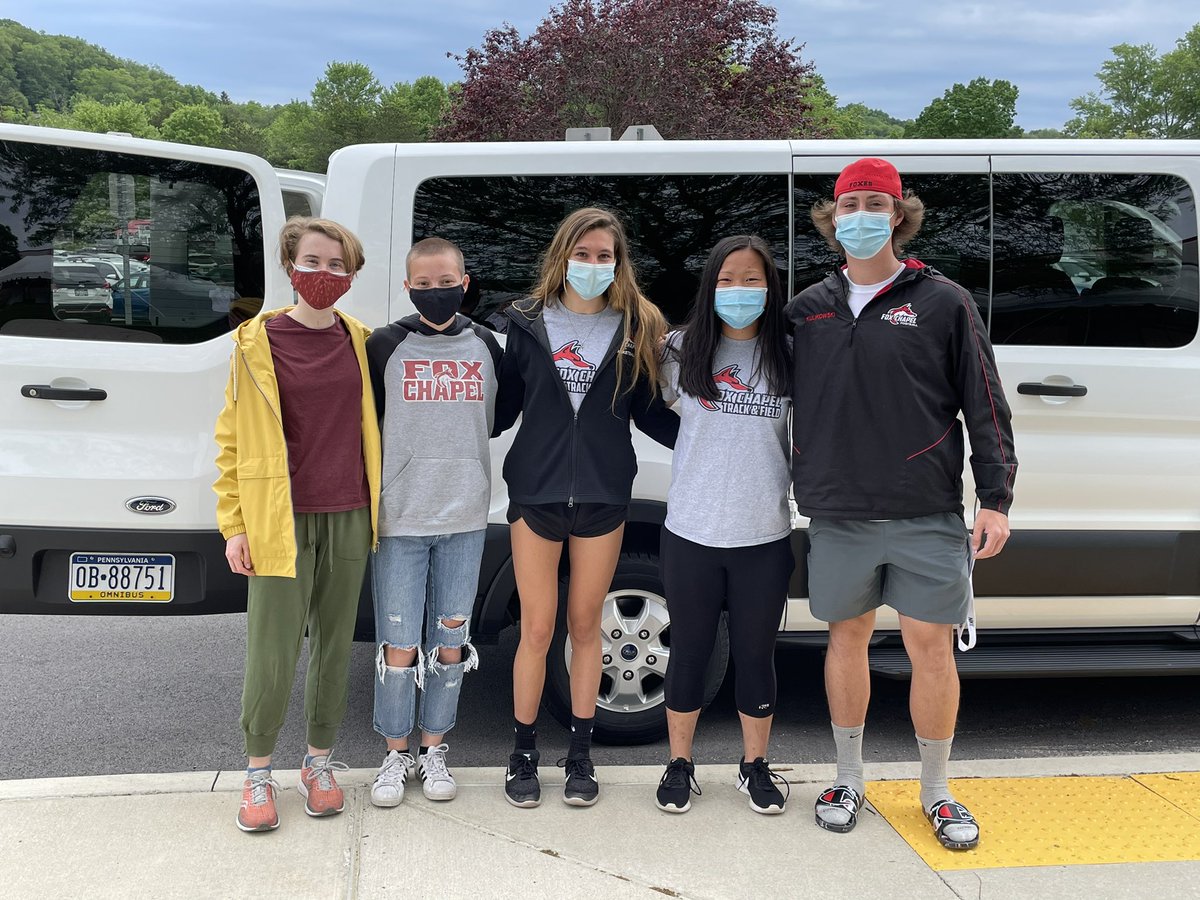 CoachMoul's tweet photo. Thankful to be making the trip to #shippensburg #fctrack Caleb Laura Jing Domenica Clara! https://t.co/sAcYXWLrXX