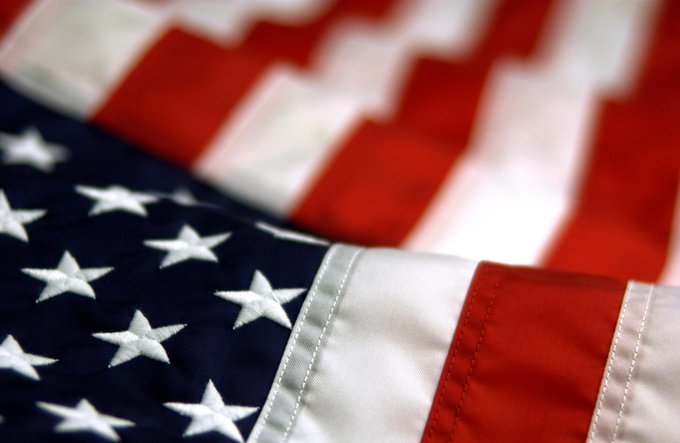 JanelleOH's tweet photo. For Memorial Day, together with Fidelity's Veterans Resource Group (FiVE), I pause to honor those who made the ultimate sacrifice for our country. #NeverForgotten #MemorialDay2021 #FidelityAssociate https://t.co/H8x5tmsub7