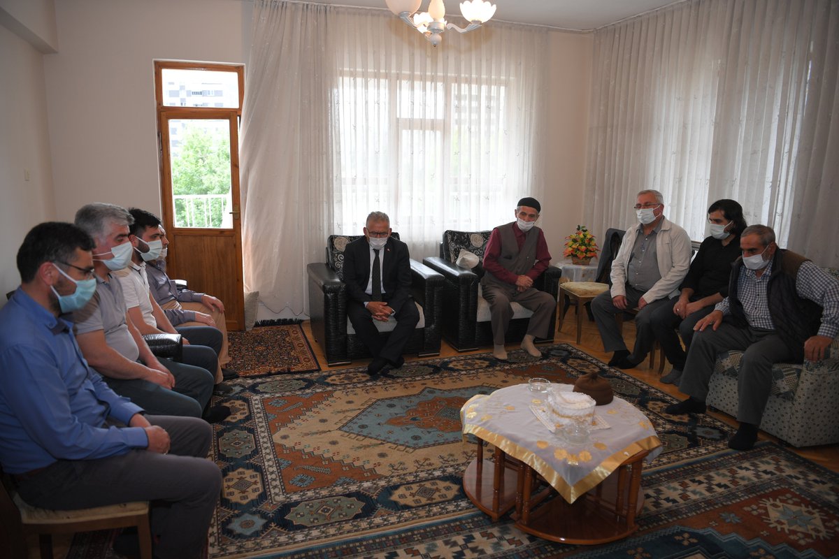 Memduh Büyükkılıç