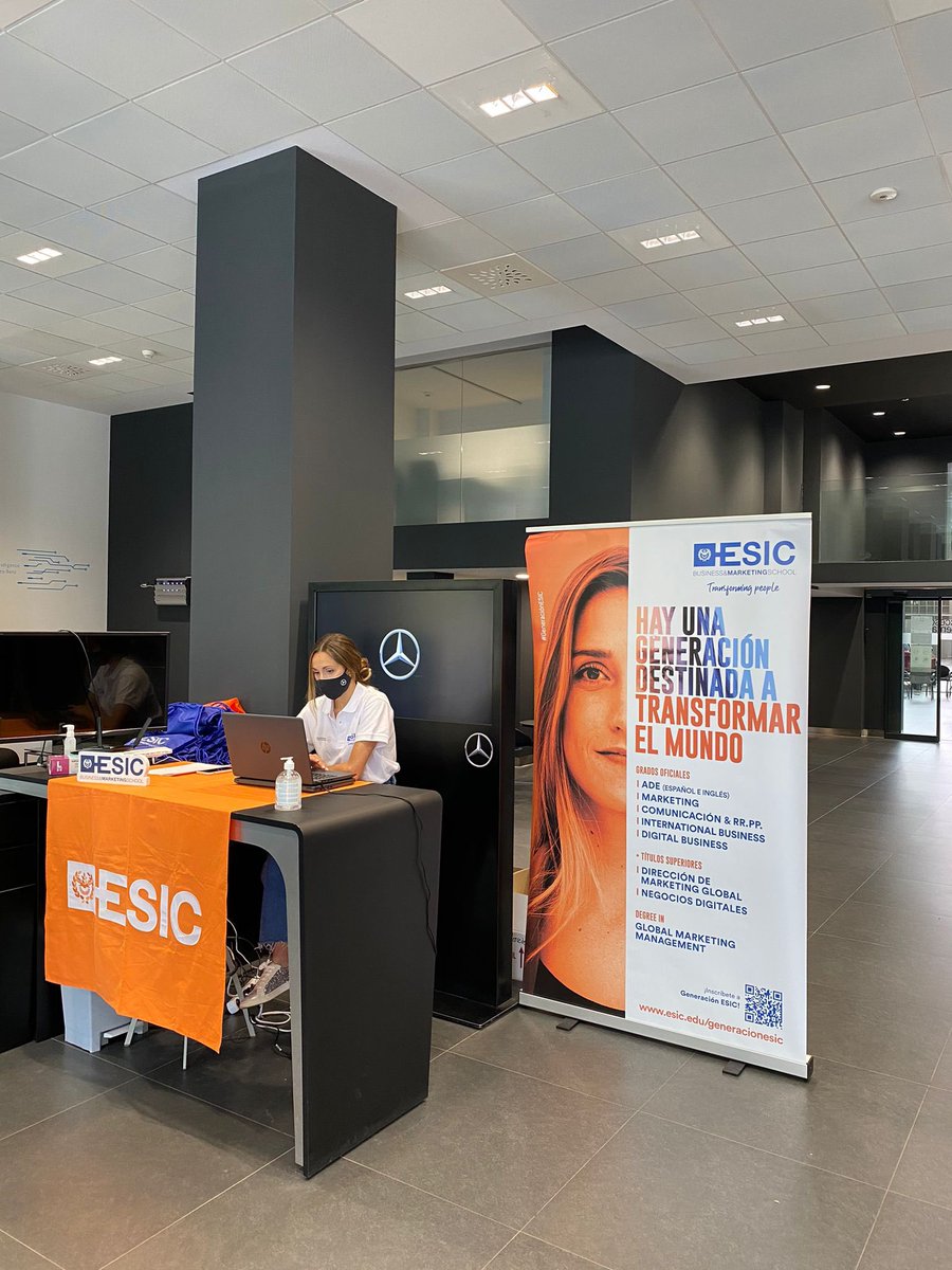 ESICValencia's tweet photo. ¡Vamos a empezar en breve! 🛣
Tenemos 4 localizaciones diferentes:
📍@ESICValencia
📍@MBenzValencia
📍@hoteles_santos #LasArenas
📍@Inn_Somnia
#TheChangeDay #ESICHackathon https://t.co/3wC83Bp2w3