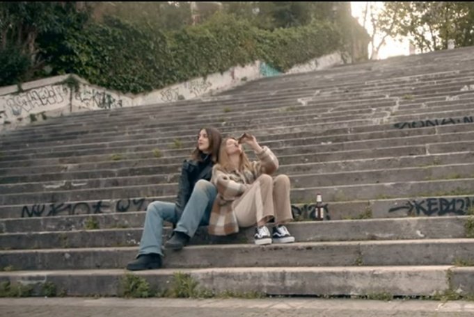 mvchiavellian's tweet photo. mammamia piango me lo aspettavo bello ma ha superato le aspettative #streamromacentro https://t.co/m35X6BlGkf