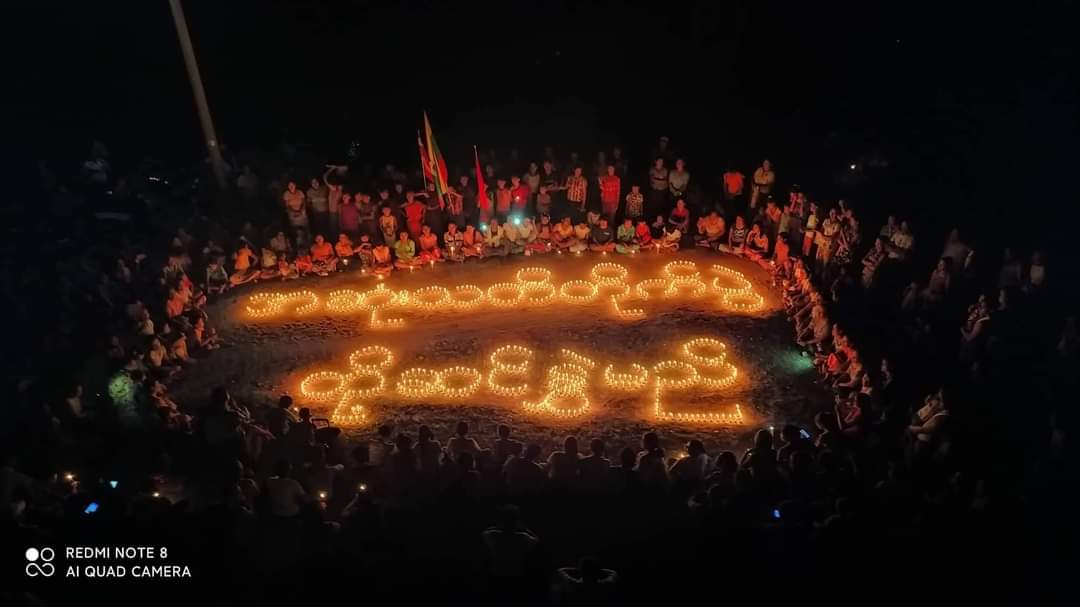Anti-Coup night #CandleLightStrike to overthrow the Military Dictatorship in #Ye_U township, #Sagaing Division.

#May28Coup
#WhatsHappeningInMyanmar