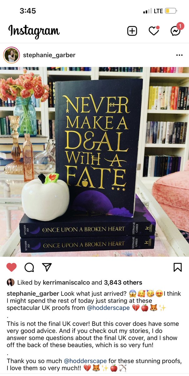 CaravalQueen's tweet photo. After more than a year of being out of the trading game i am searching for the UK ARC of Once Upon a Broken Heart. Any of the OGs in trading can vouch that i have many unicorns that i would trade for this series bc i have a deep love for Caraval.

#arcsfortrade #arcsfortradeuk https://t.co/TYOaS5mie7