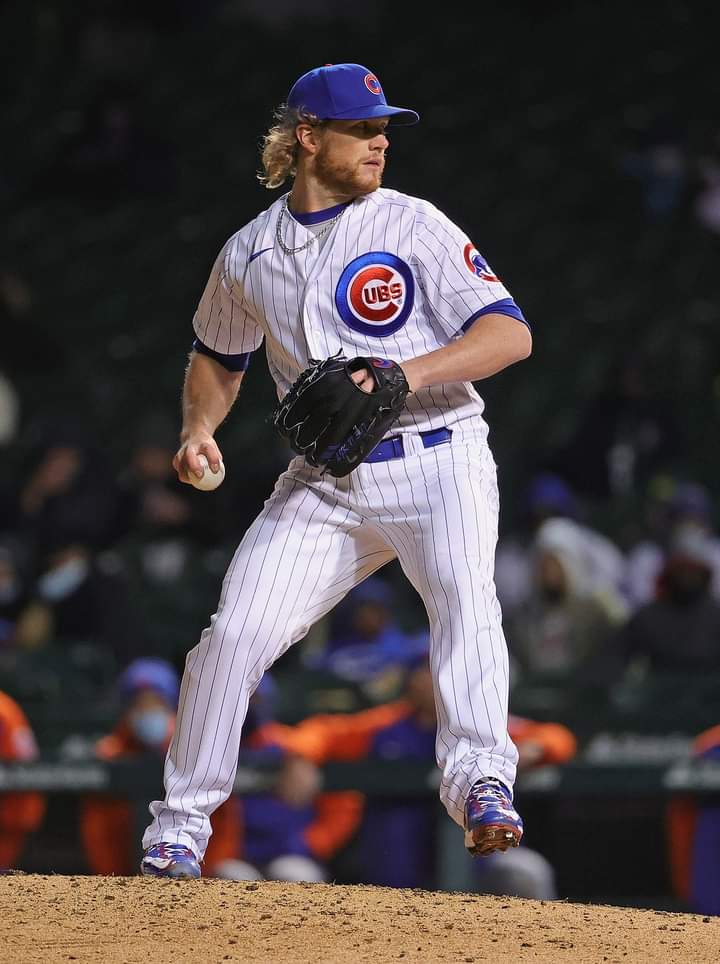  HAPPY 33RD BIRTHDAY CRAIG KIMBREL!!!
We\ve loved watching you on the mound this season!! 