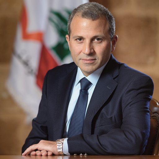 إلى النائب #جبران_باسيل رئيس التيار الوطني الحر في لبنان🇱🇧:

نزولا لرغبة الكثير من الأشقاء والزملاء في #لبنان؛ أدعوكم كباحث سياسي مستقل لإجراء حوار تلفزيوني مباشر؛ نتشارك فيه كضيوف في أي قناة تختارونها سواءا باللغة ال🇸🇦 أو🇬🇧أو🇫🇷أو🇪🇸؛ للتحدث عن مستقبل العلاقات اللبنانية العربية.