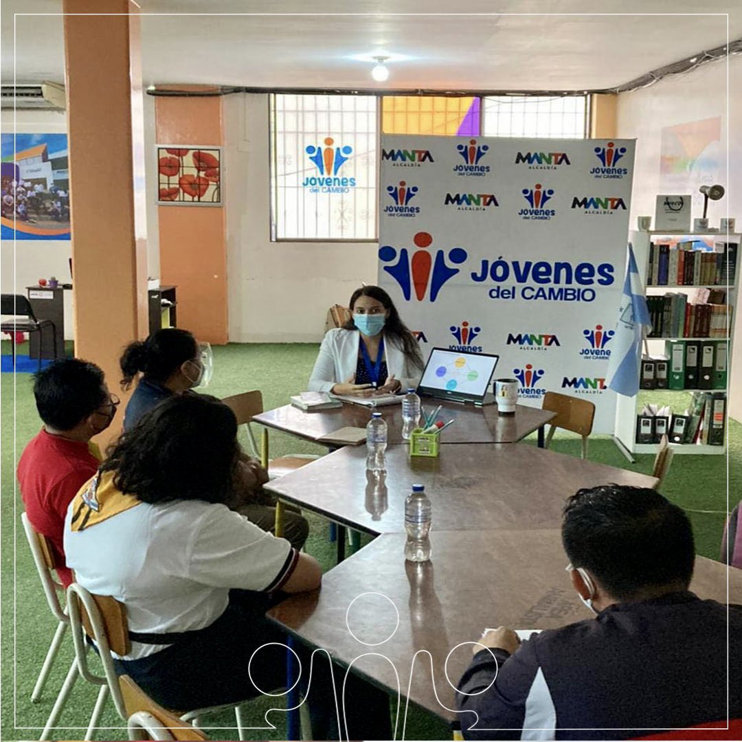 Hoy trabajamos en conjunto con la Unidad Educativa Fé y Alegría. 🤝

Estamos concretando una ruta de trabajo para formar una alianza estratégica que beneficie a la #ComunidadJovenDeManta 🤩

Ideas, planificación y acción ✍🏼

Únete a @jovenesdelcambioec ‼️
#alianza