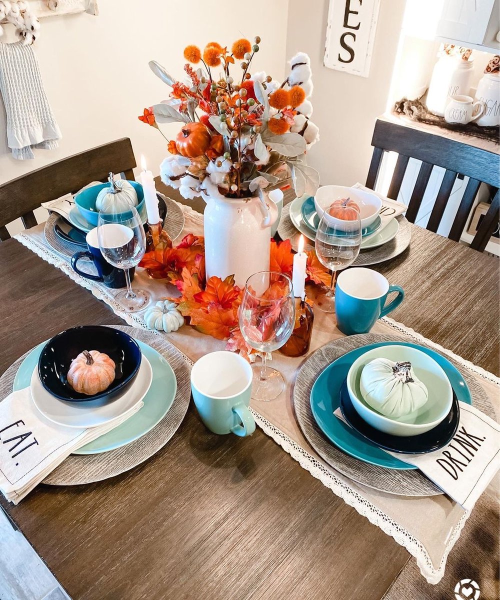 SweeseFans's tweet photo. Blue-Dinner setting!⁠
I posted a quiz days ago on our story to test what conten t u guys are most interested in, and many of you guys choose table setting especially DINNER SETTING😘⁠
(All of the plates, bowls and even mugs in pic are from our Sweese collection. )⁠ https://t.co/YtHkoVkVlU