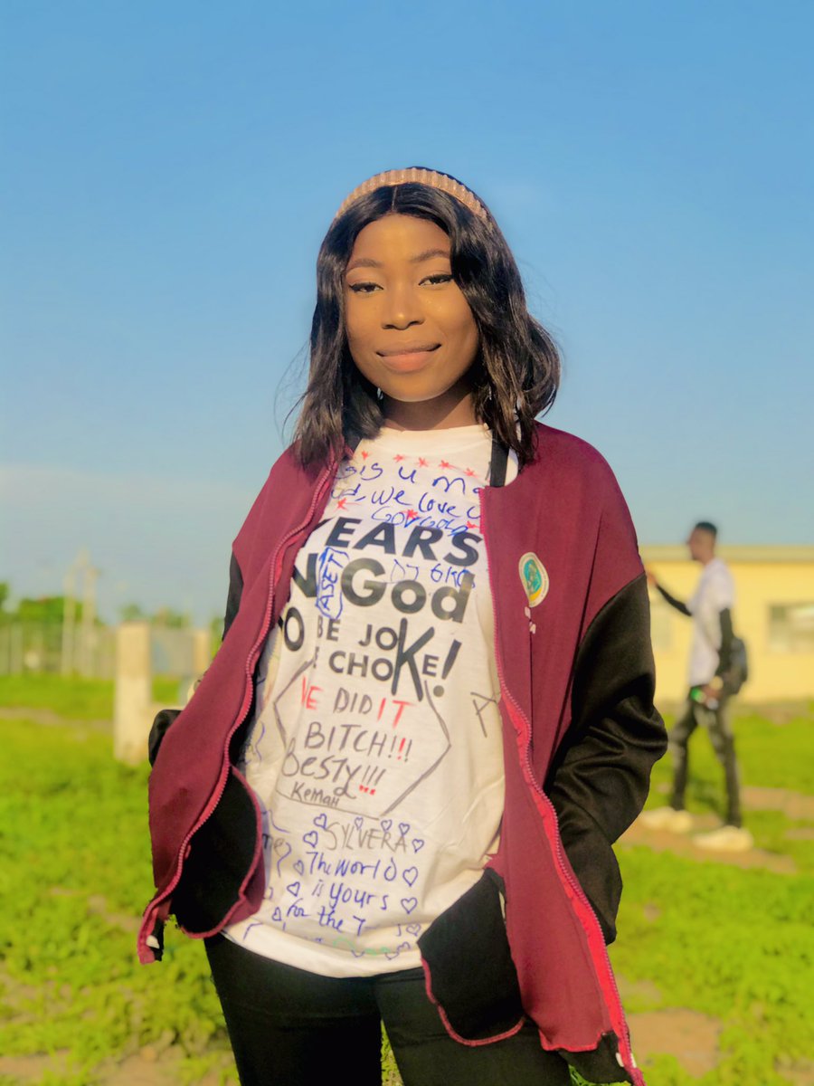 sylvera_kingz's tweet image. BSC BAGGED 👩‍🎓 
6years of God’s mercies 🙏
#AbujaTwitterCommunity #AbujaTwitterCommumity