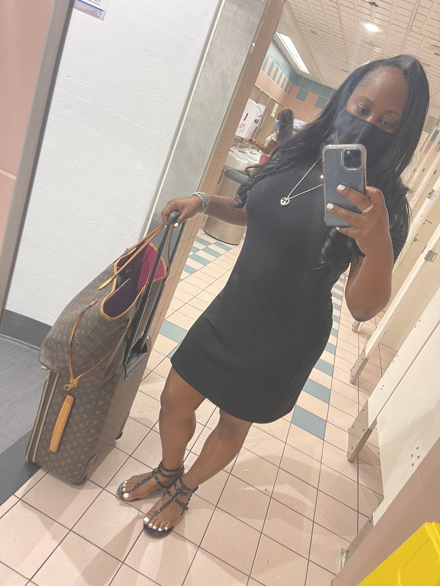 travelbyshaiy's tweet photo. Thanks @VisitJamaicaNow and @FlyFrontier for inviting and hosting my company and hosting @shaiyhoward through Monday! #TopTravelAdvisor #Elite #TheGoTo #TravelProfessional https://t.co/dq4U9SW6oQ