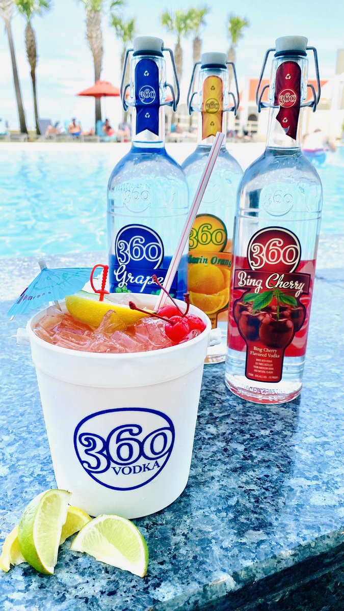 HRHCBiloxi's tweet photo. Ready for the weekend? Swim up to the Soundbar and enjoy a BEACH BUCKET poolside!
#hrhcbiloxi #finallyfriday #summervibes #biloxi #summer #TGIF #poolside #pool #Soundbar #beachbucket https://t.co/16NXOX0Bel