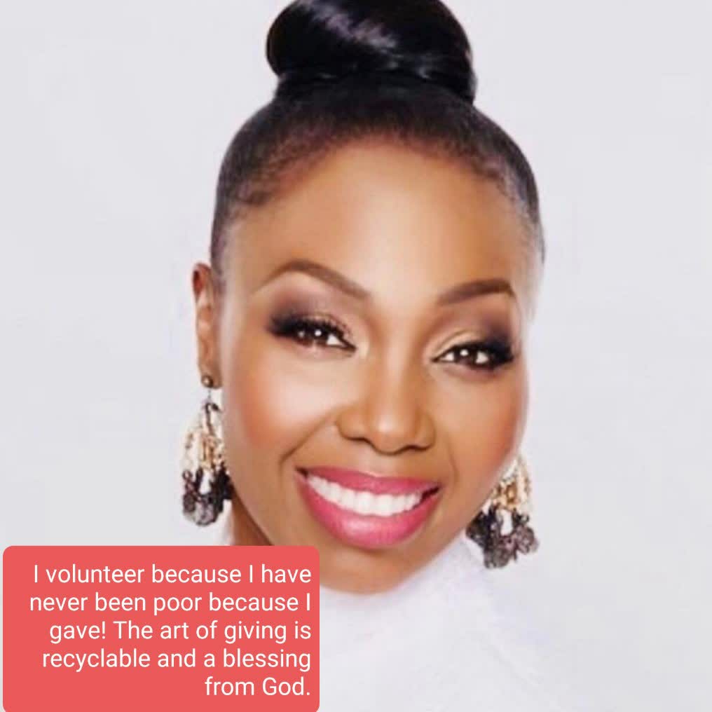UAWAFRICA's tweet photo. ⠀
I volunteer because I have never been poor because I gave! The art of giving is recyclable and a blessing from God.⠀
⠀
Words of UAW Director @ladydene https://t.co/B8Yvv6o8F2