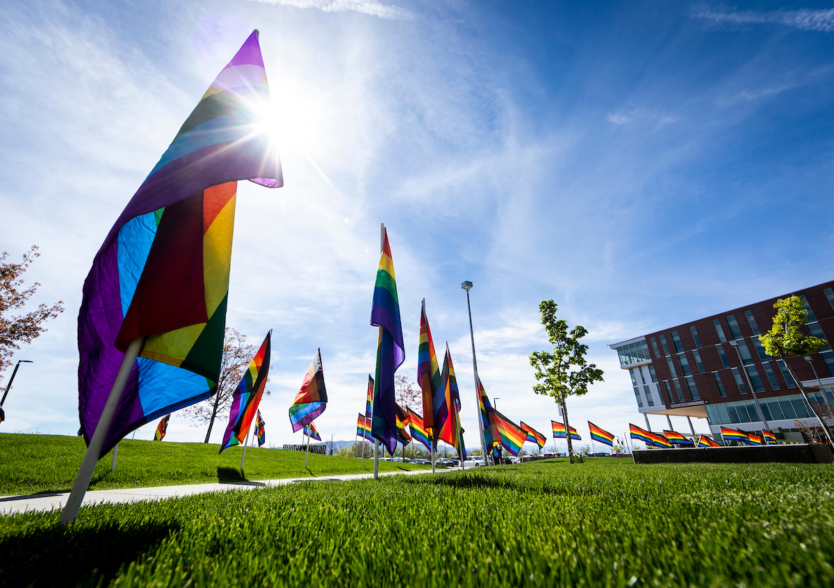 uvualumni's tweet image. ❤️🧡💛💚💙💜
Happy Pride month, Wolverines! 🏳️‍🌈

Show your #pride by checking out these campus and community resources and opportunities:

UVU LGBT Student Services: @uvulgbt
Queer Meals: @QueerMeals
Utah Pride Center: @utahpridecenter
Equality Utah: @equalityutah

#uvu #utahpride